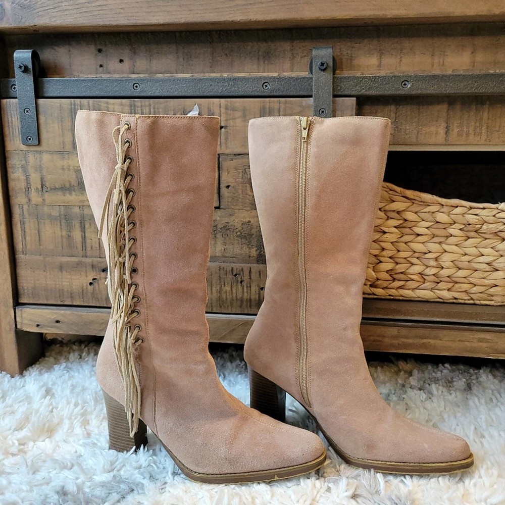 Expressions Suede Leather Fringed Fasion Boot Size 9.5